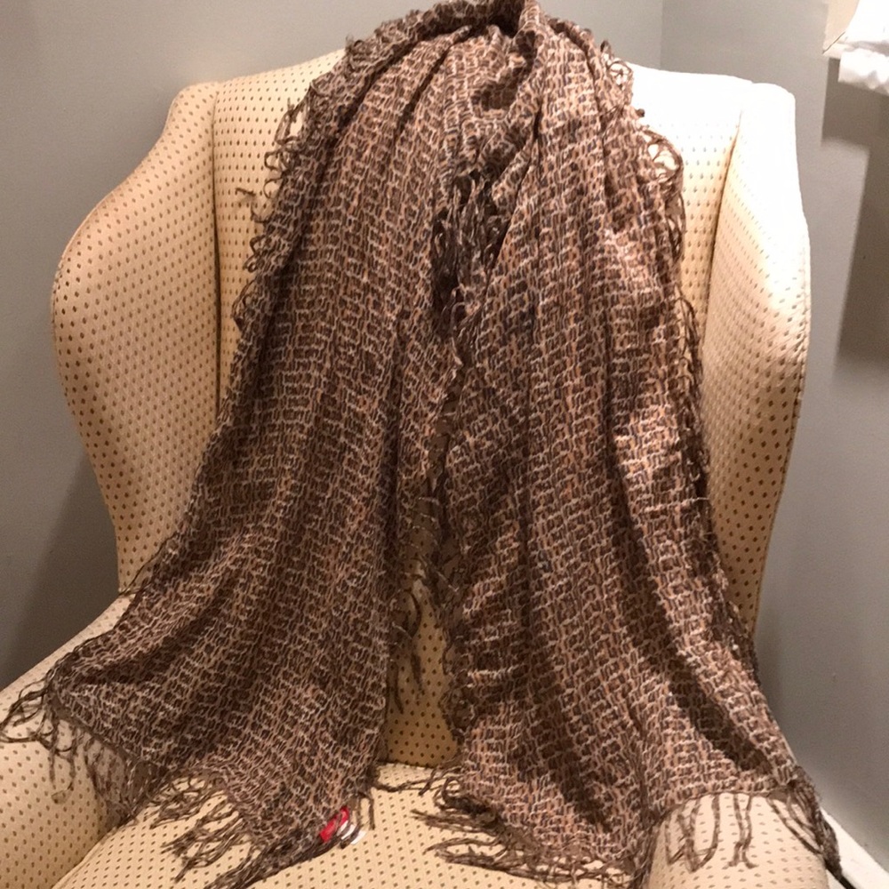 Women’s rectangular sheer scarf with fringe leopard print